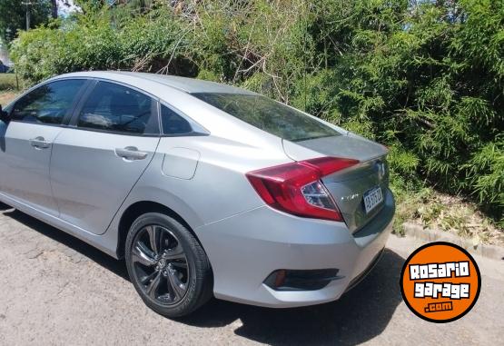 Autos - Honda Civic ex 2017 Nafta 84500Km - En Venta