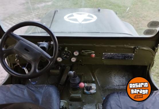 Clsicos - JEEP WILLYS 1947 CJ2A MOTOR ORIGINAL GODEVIL,CAJA 4X4 ALTA Y BAJA FUNCIONANDO,CON GNC TITULAR ANDANDO ES USADO DEL AO 1947,PERMUTARIA AUTO MODERNO ANDANDO EN PERFECTO ESTADO - En Venta