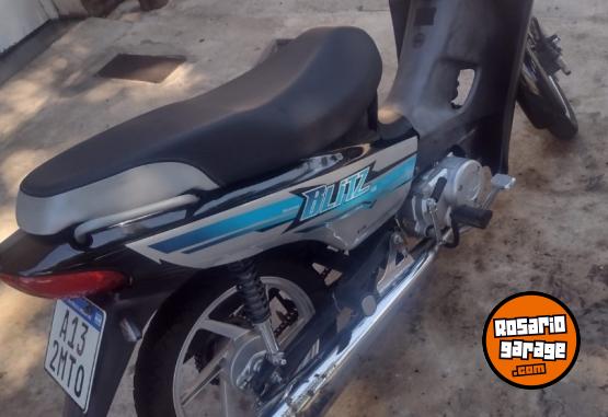 Motos - Motomel blitz 2021 Nafta 19000Km - En Venta