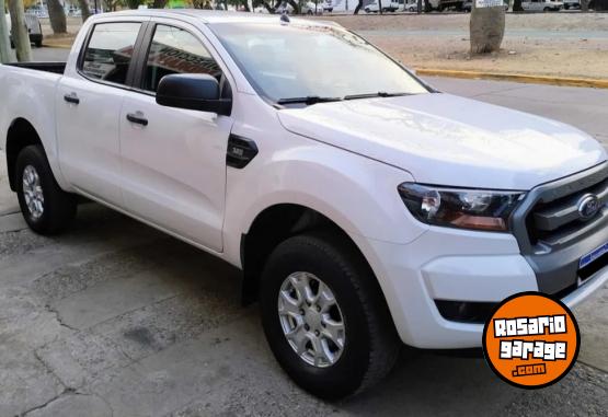 Camionetas - Ford Ranger 1ra mano permuto 2017 Diesel 72000Km - En Venta