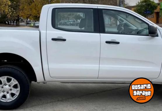 Camionetas - Ford Ranger 1ra mano permuto 2017 Diesel 72000Km - En Venta