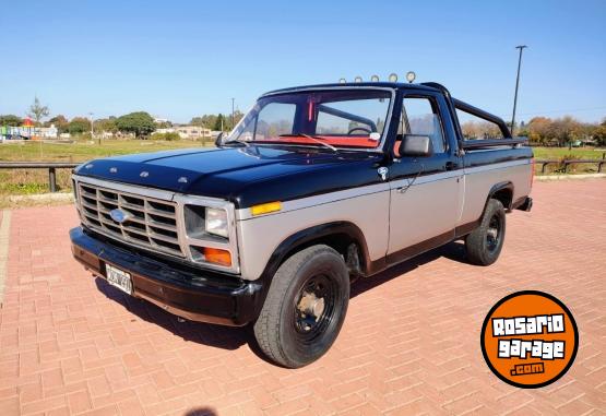 Camionetas - Ford F100 V8 1985 GNC 50000Km - En Venta