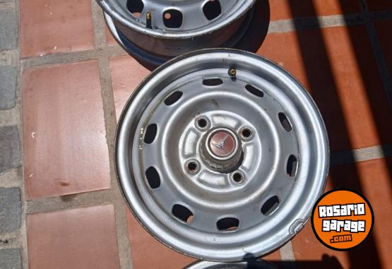 Accesorios para Autos - Llantas 13" Toyota Celica - En Venta