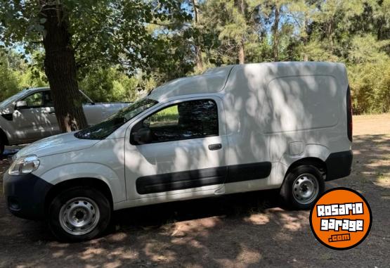 Utilitarios - Fiat Fiorino 2021 Nafta 100Km - En Venta