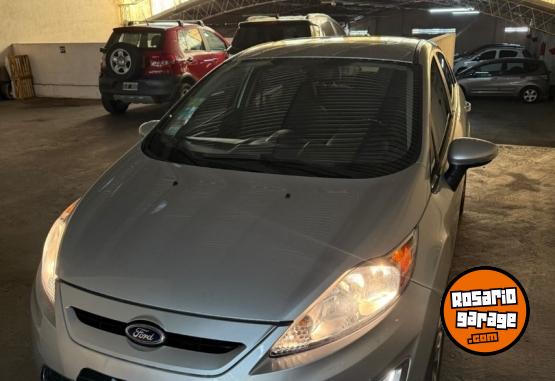 Autos - Ford Fiesta 2013 Nafta 110000Km - En Venta