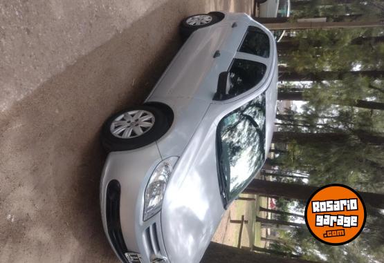 Autos - Volkswagen Gol trend 2012 Nafta 130000Km - En Venta