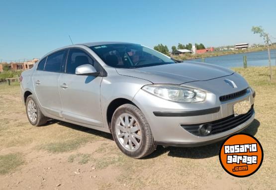 Autos - Renault Fluence dynamique 2013 Nafta 170000Km - En Venta