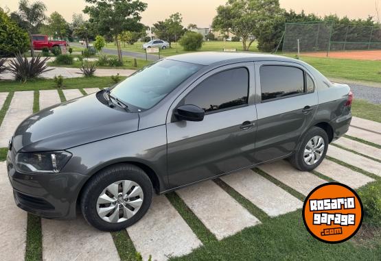 Autos - Volkswagen VOYAGE COMFORTLINE 2013 Nafta 125000Km - En Venta