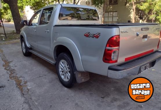 Camionetas - Toyota HILUX 2014 Diesel 250000Km - En Venta