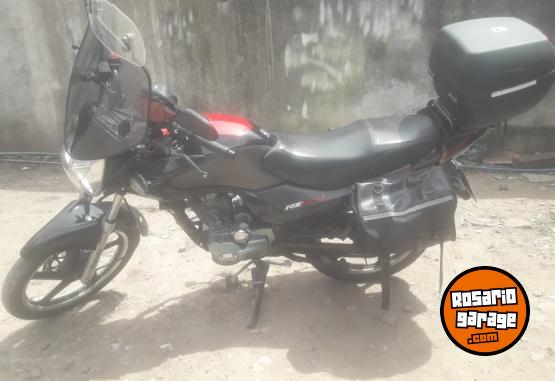 Motos - Zanella Full rx 150 2016 Nafta 1111Km - En Venta