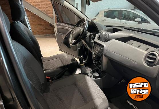 Camionetas - Renault Duster 2011 Nafta 150000Km - En Venta