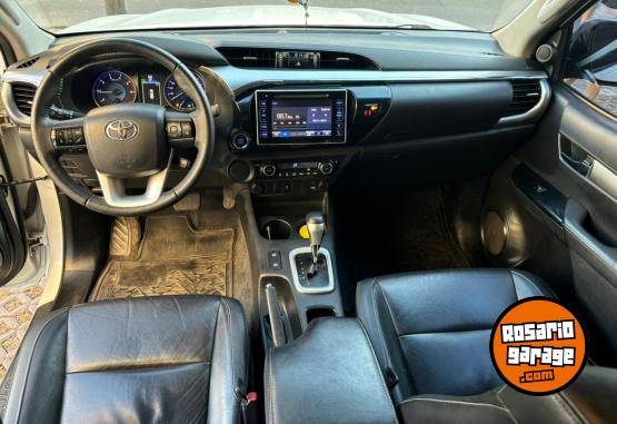 Camionetas - Toyota Hilux srx 2018 Diesel 184000Km - En Venta