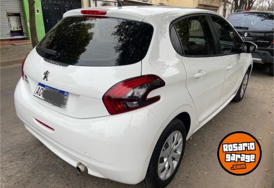 Autos - Peugeot 208 Active 1.6 2018 Nafta 38000Km - En Venta