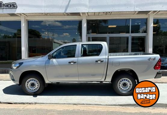 Camionetas - Toyota HILUX D/C 2.4 TDI DX 4x4 2024 Diesel 0Km - En Venta