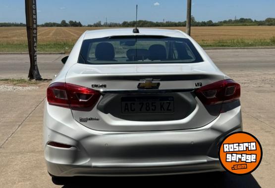 Autos - Chevrolet Cruze ltz plus 2018 Nafta 97000Km - En Venta