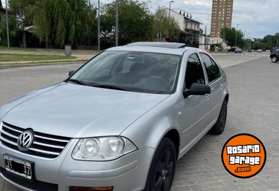 Autos - Volkswagen Bora 2.0 2011 Nafta 147000Km - En Venta