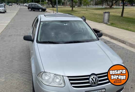 Autos - Volkswagen Bora 2.0 2011 Nafta 147000Km - En Venta