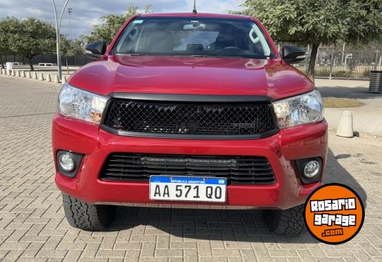 Camionetas - Toyota Hilux DX 2016 Diesel 137000Km - En Venta