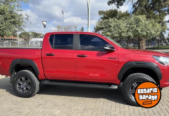 Camionetas - Toyota Hilux DX 2016 Diesel 137000Km - En Venta