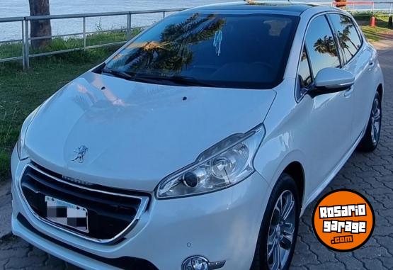 Autos - Peugeot 208 FELINE 2013 Nafta 99800Km - En Venta