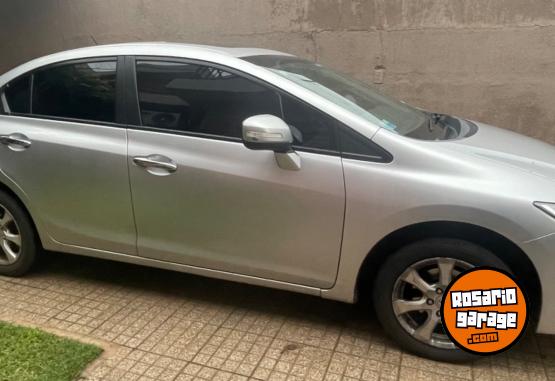 Autos - Honda Civic EXL 2012 Nafta 198000Km - En Venta