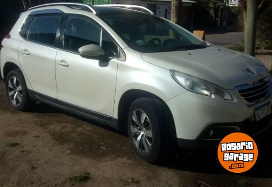 Autos - Peugeot 2008 feline 2016 Nafta 98000Km - En Venta