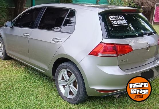 Autos - Volkswagen Golf 2015 Nafta 147000Km - En Venta