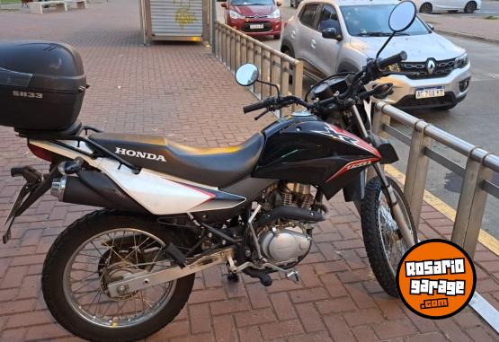 Motos - Honda XR 150 2017 Nafta 8000Km - En Venta