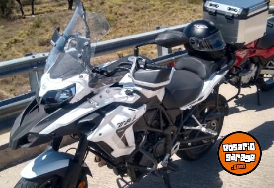 Motos - Benelli Touring 2022 Nafta 4300Km - En Venta