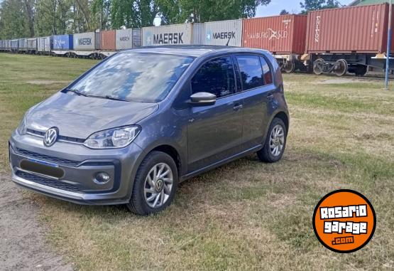 Autos - Volkswagen UP high 2018 Nafta 110000Km - En Venta