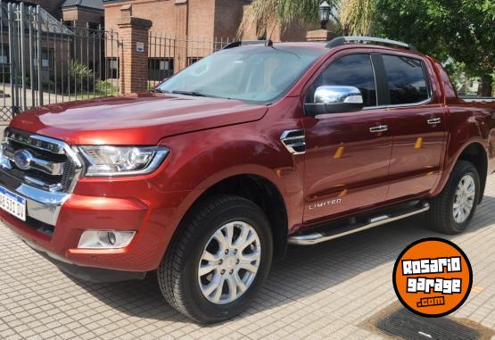 Camionetas - Ford Ranger hilux amarok 2017 Diesel 90000Km - En Venta