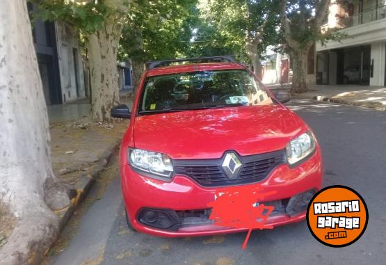 Autos - Renault Logan 2014 Nafta 300000Km - En Venta