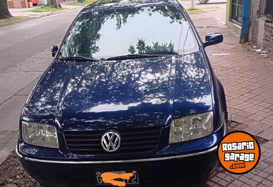 Autos - Volkswagen Bora 2.0 trendline 2007 Nafta 138000Km - En Venta