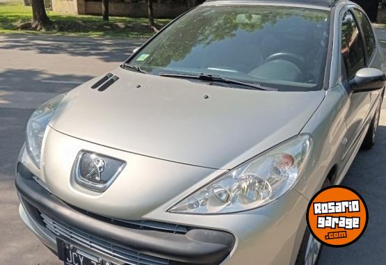 Autos - Peugeot 207 XT. 19 2010 Diesel 97000Km - En Venta