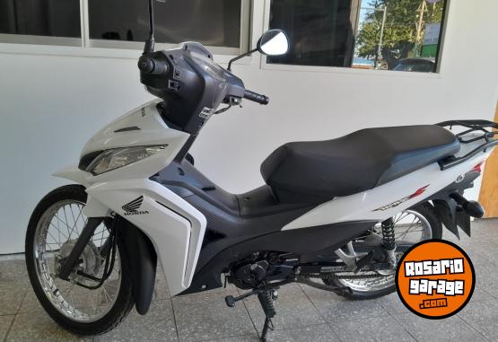 Motos - Honda Wave 2022 Nafta 6200Km - En Venta