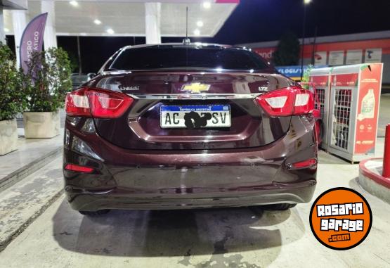 Autos - Chevrolet Cruze 2018 Nafta 101000Km - En Venta