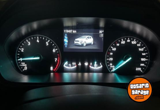 Autos - Ford Ecosport Titanium 2020 Nafta 119000Km - En Venta