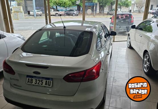 Autos - Ford FOCUS 2017 Nafta 67000Km - En Venta