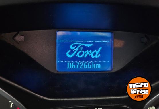 Autos - Ford FOCUS 2017 Nafta 67000Km - En Venta