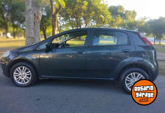 Autos - Fiat Punto Atractive 2011 Nafta 120000Km - En Venta