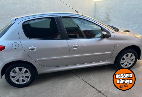 Autos - Peugeot 207 xr 2013 GNC 120000Km - En Venta