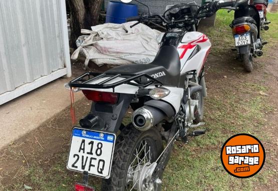 Motos - Honda XR 150 2023 Nafta 5500Km - En Venta