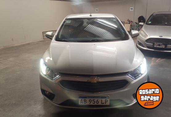 Autos - Chevrolet Onix LTZ One Star 2017 Nafta 80000Km - En Venta