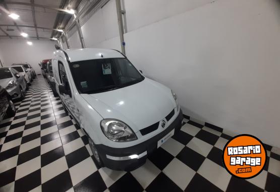 Utilitarios - Renault Kangoo 2012 GNC 138000Km - En Venta