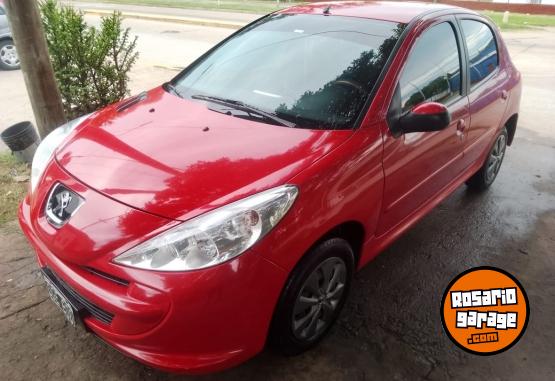 Autos - Peugeot 207 1.4 compact 2014 Nafta 137000Km - En Venta