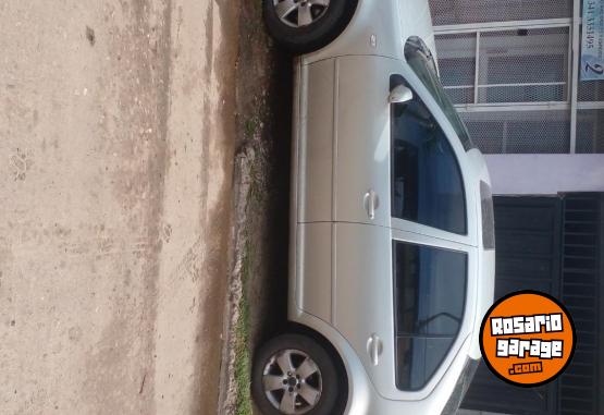 Autos - Volkswagen Bora TDI 2011 Diesel 260000Km - En Venta