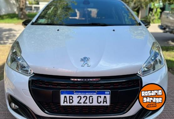 Autos - Peugeot 208 GT 2017 Nafta 69500Km - En Venta