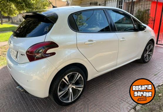 Autos - Peugeot 208 GT 2017 Nafta 69500Km - En Venta