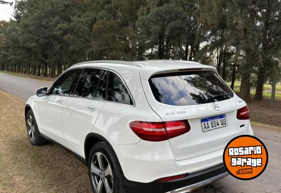 Camionetas - Mercedes Benz Glc 300 2017 Nafta 74000Km - En Venta