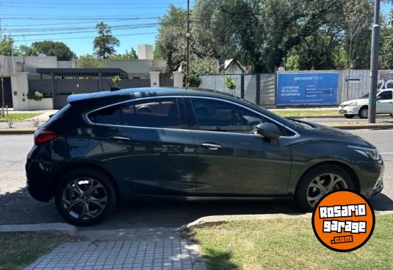 Autos - Chevrolet Cruze ltz 5 puertas 2019 Nafta 117000Km - En Venta